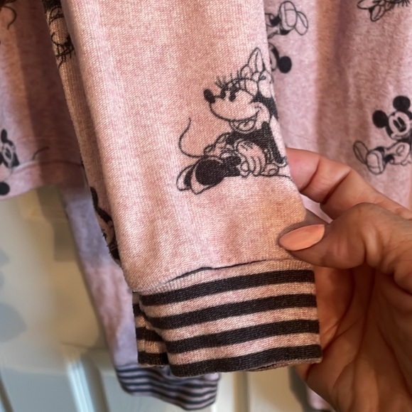 Ladies Pink Mickey Mouse Pajamas - Picture 3 of 6